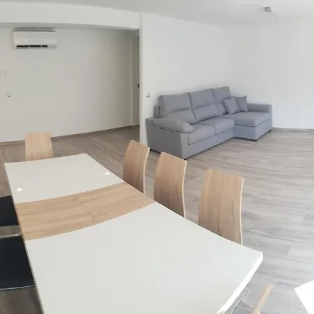 Rambla Contactless Hotel 2*