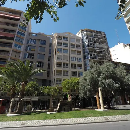 Rambla Hotel 2*